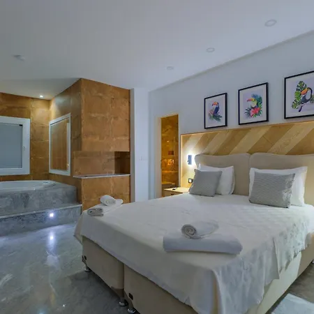 Toucano Peaceful With Nature View, Pool And Jacuzzi