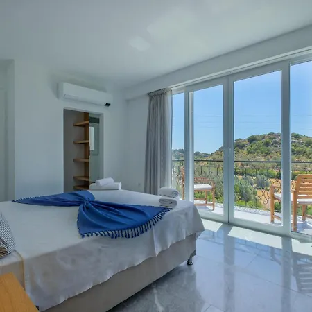 Toucano Peaceful With Nature View, Pool And Jacuzzi Kalkan